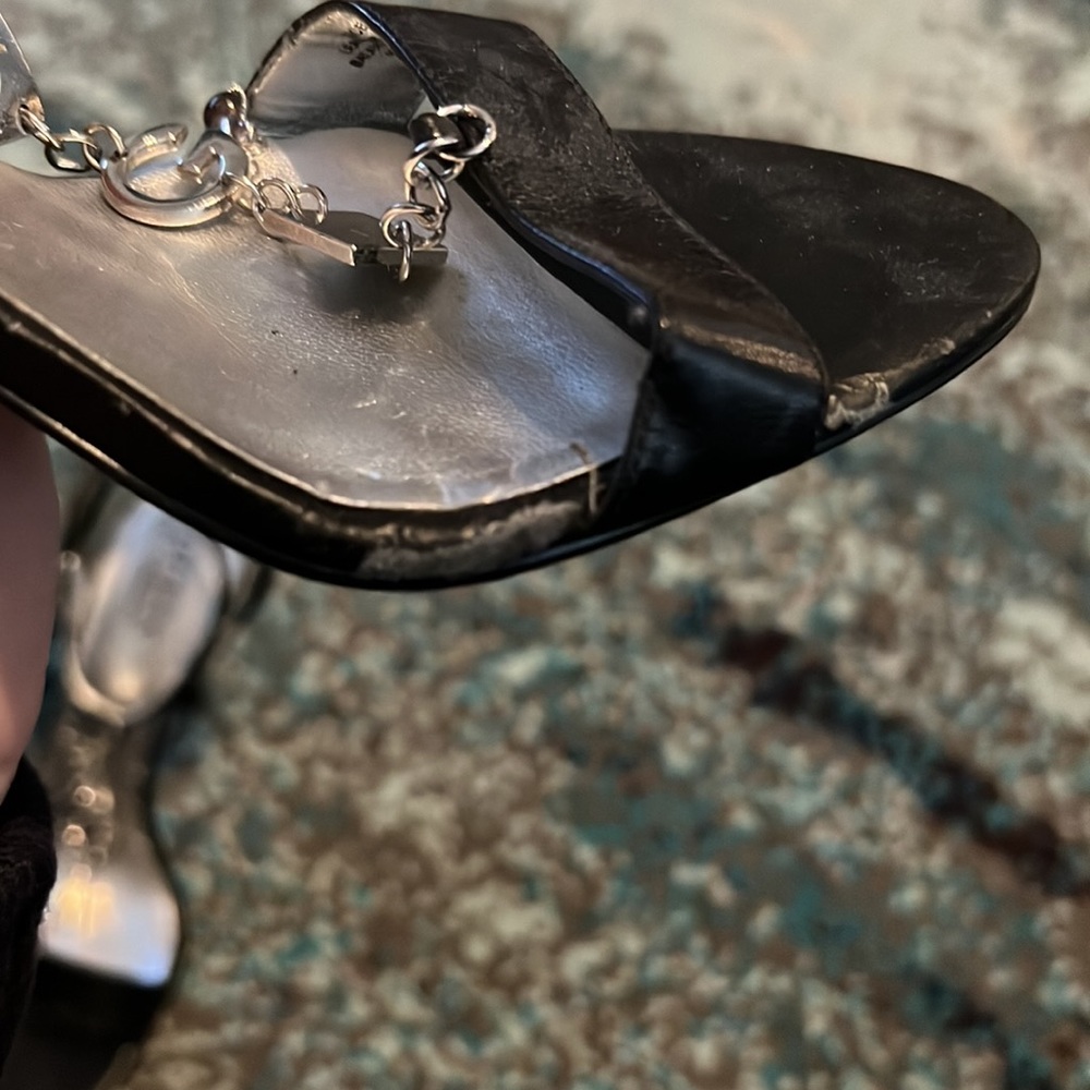 GUESS by Marciano black heeled sandal Sz 9 - Picture 10 of 11